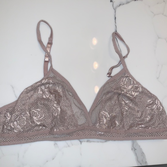 Aritzia Other - Lace Bralet